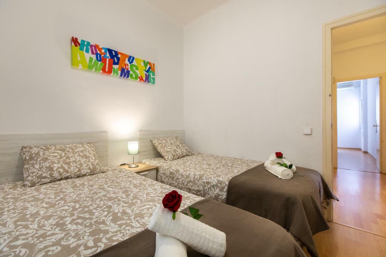 Stay Barcelona Borne Apartment Buitenkant foto