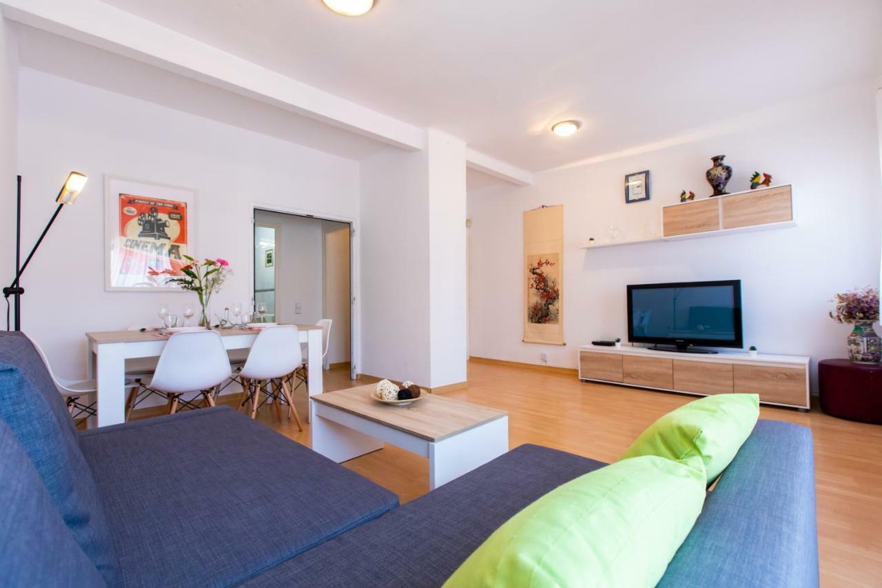 Stay Barcelona Borne Apartment Buitenkant foto